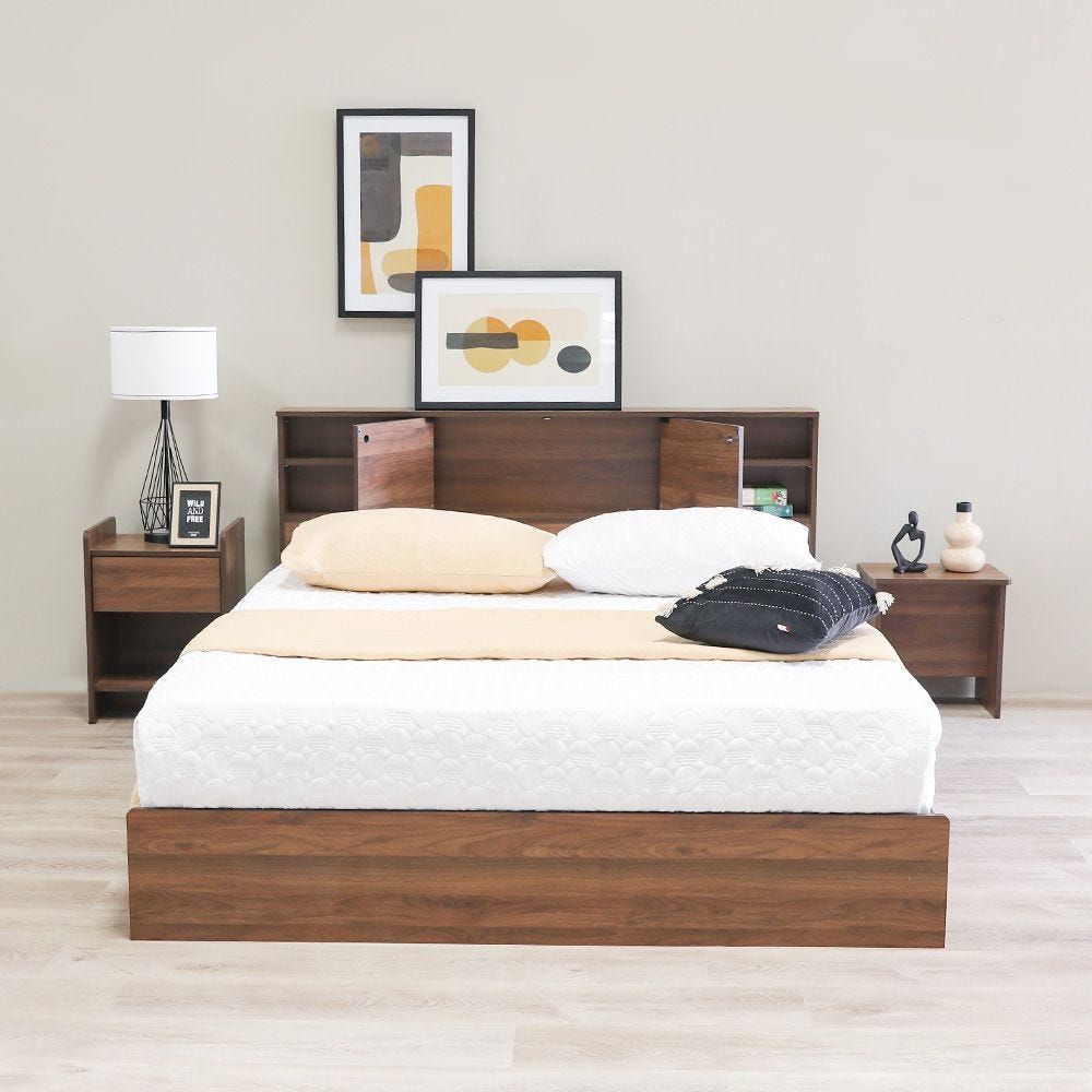 طقم سرير أدريانا كوين + تسريحة ومقعد