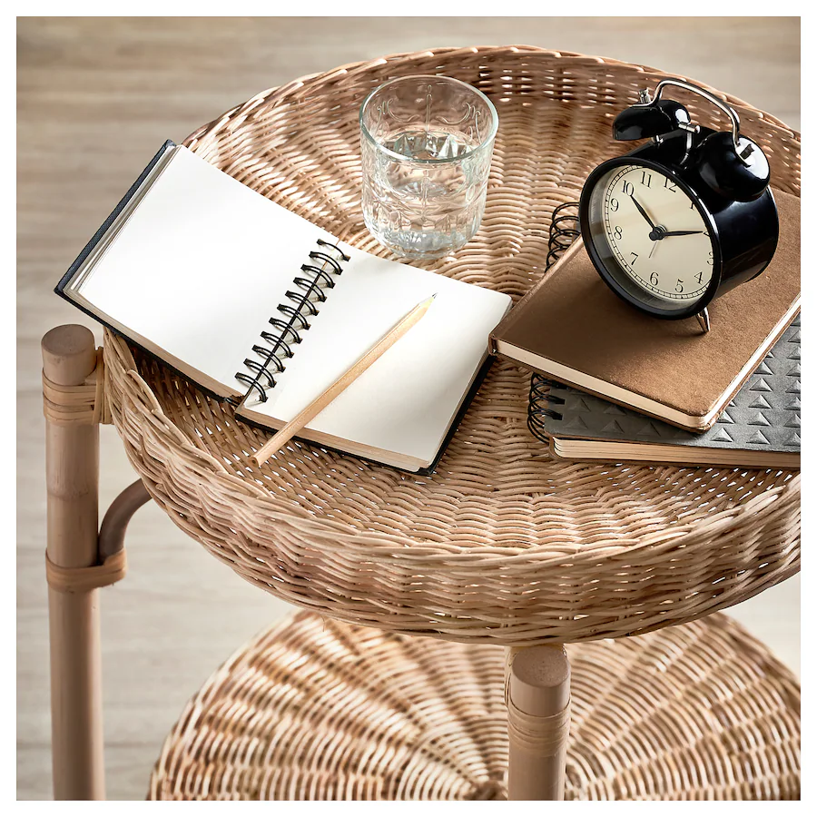 طاولة سرير جانبية, صناعة يدوية