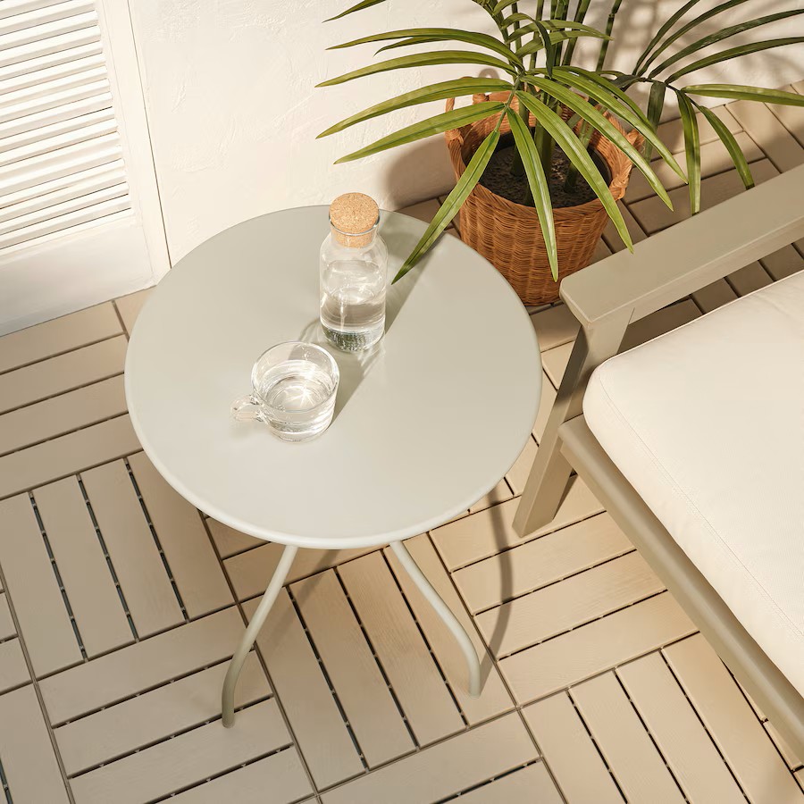 طاولة جانبية, داخلي/خارجي