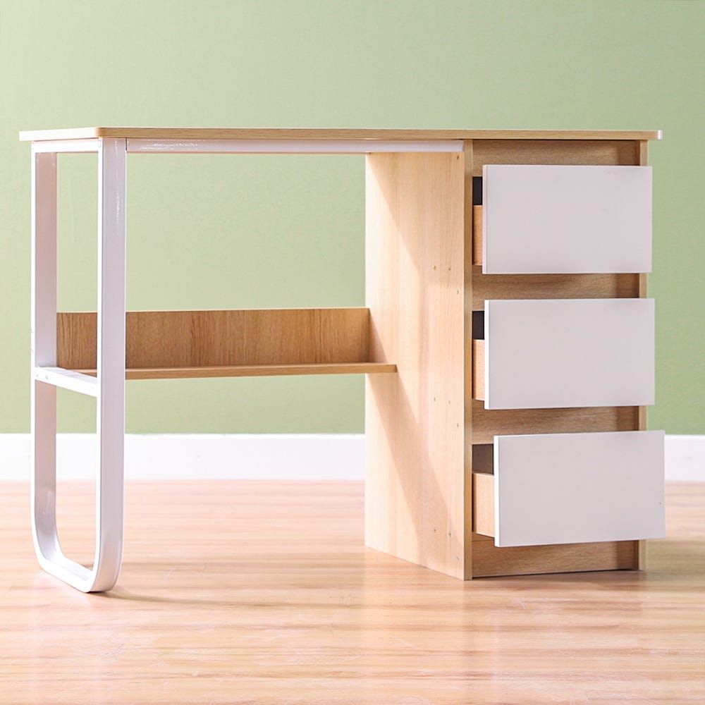 طاولة مكتب داريو